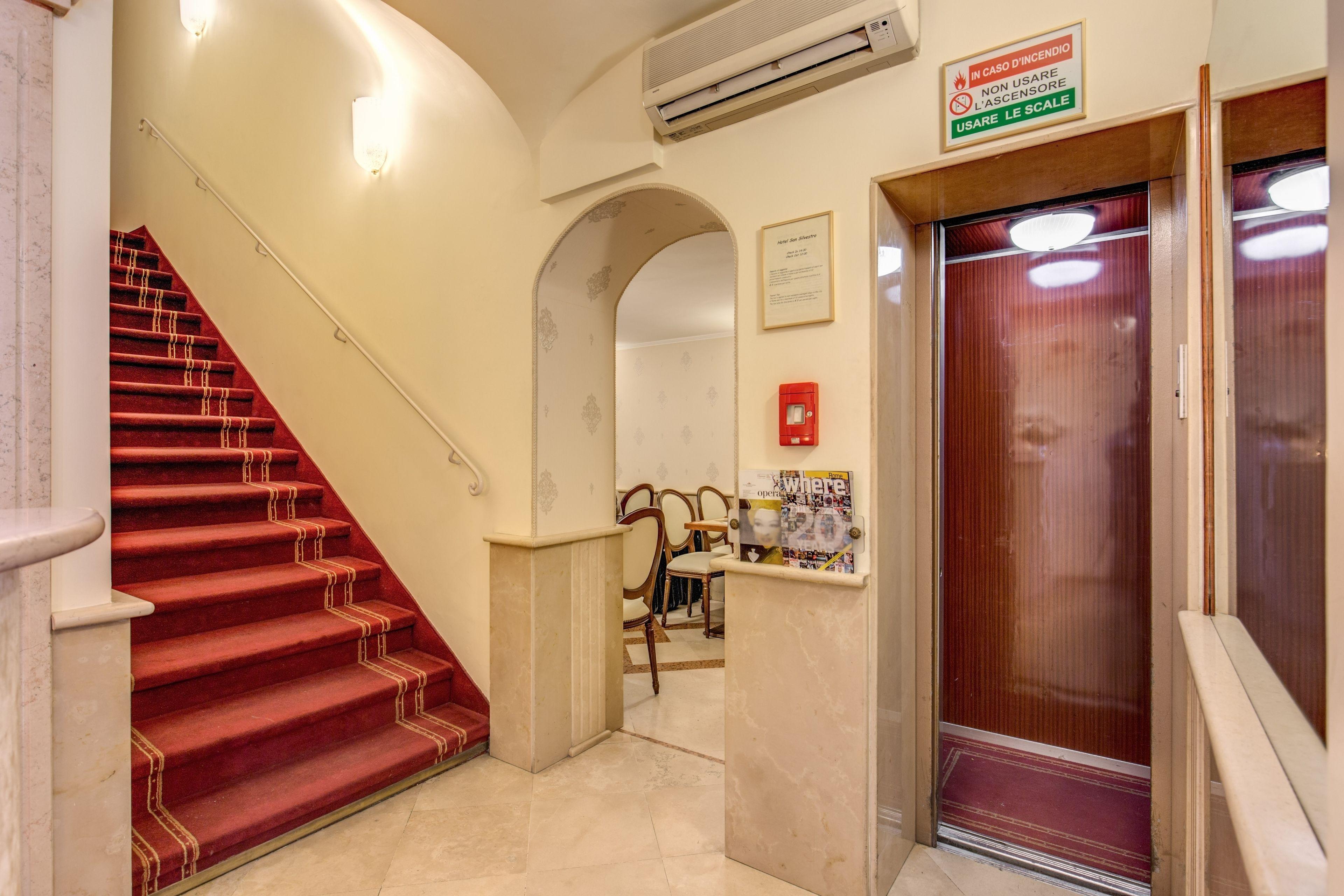 Hotel San Silvestro — Photos 1